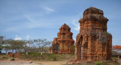 Giá thuê xe hợp đồng du lịch 7 chỗ Sài Gòn đi Hàm Tân – Bình Thuận